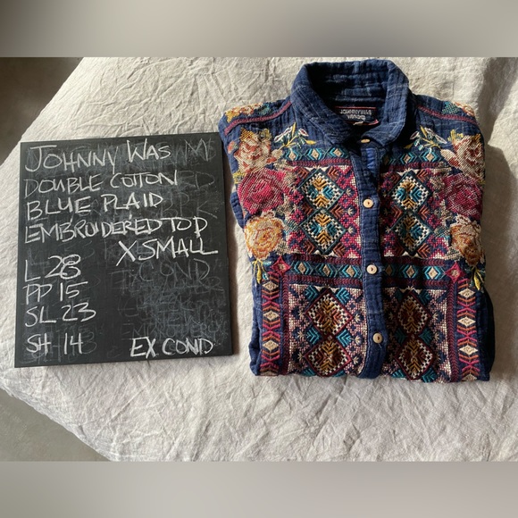 Johnny Was Button Up Top - Picture 5 of 11